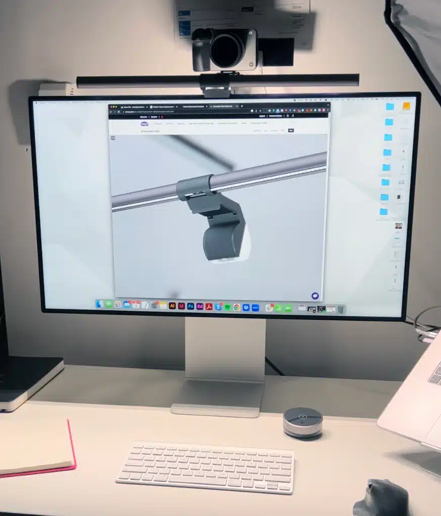 Review: The BenQ ScreenBar is a really neat Mac/monitor desk light