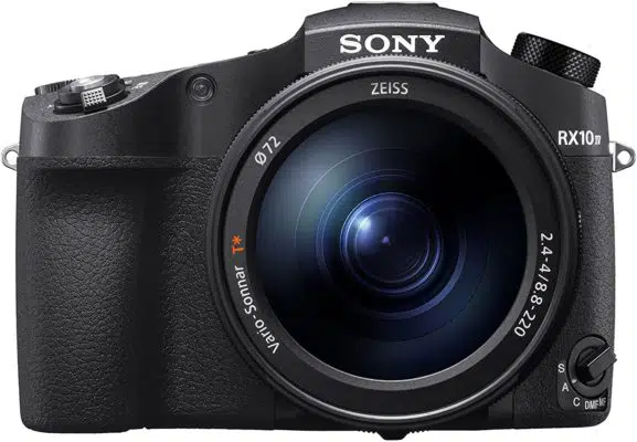 Mejores cámaras de apuntar y disparar - Sony RX10 Mark IV