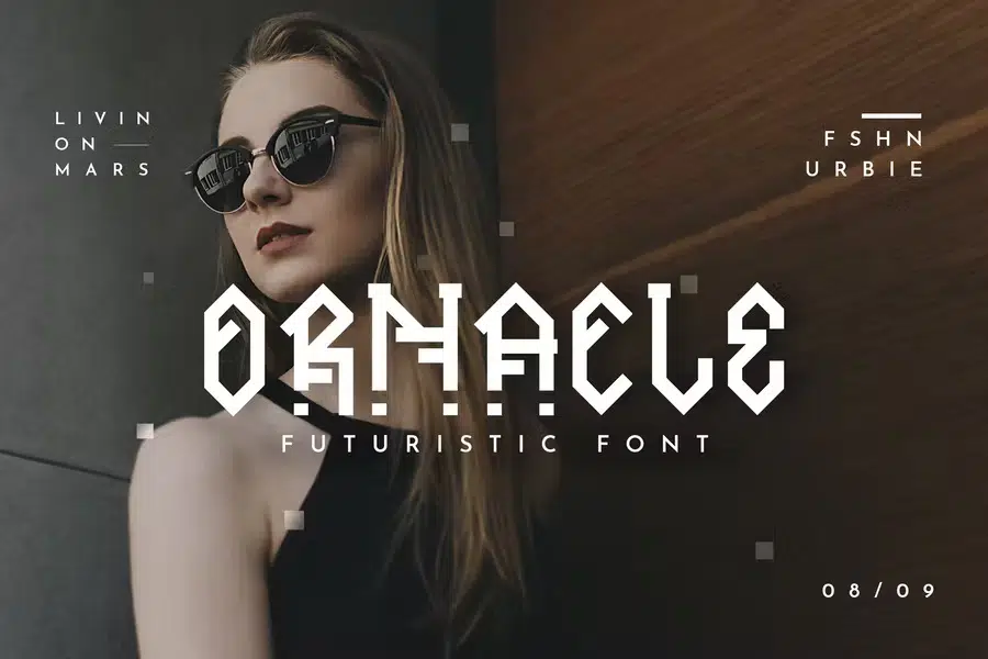 Ornacle - Futuristic Font