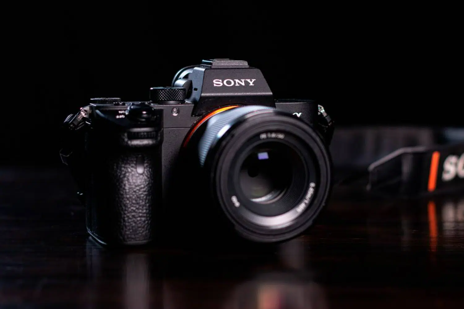 7 Best Sony Cameras for Photography and Vlogging in 2023