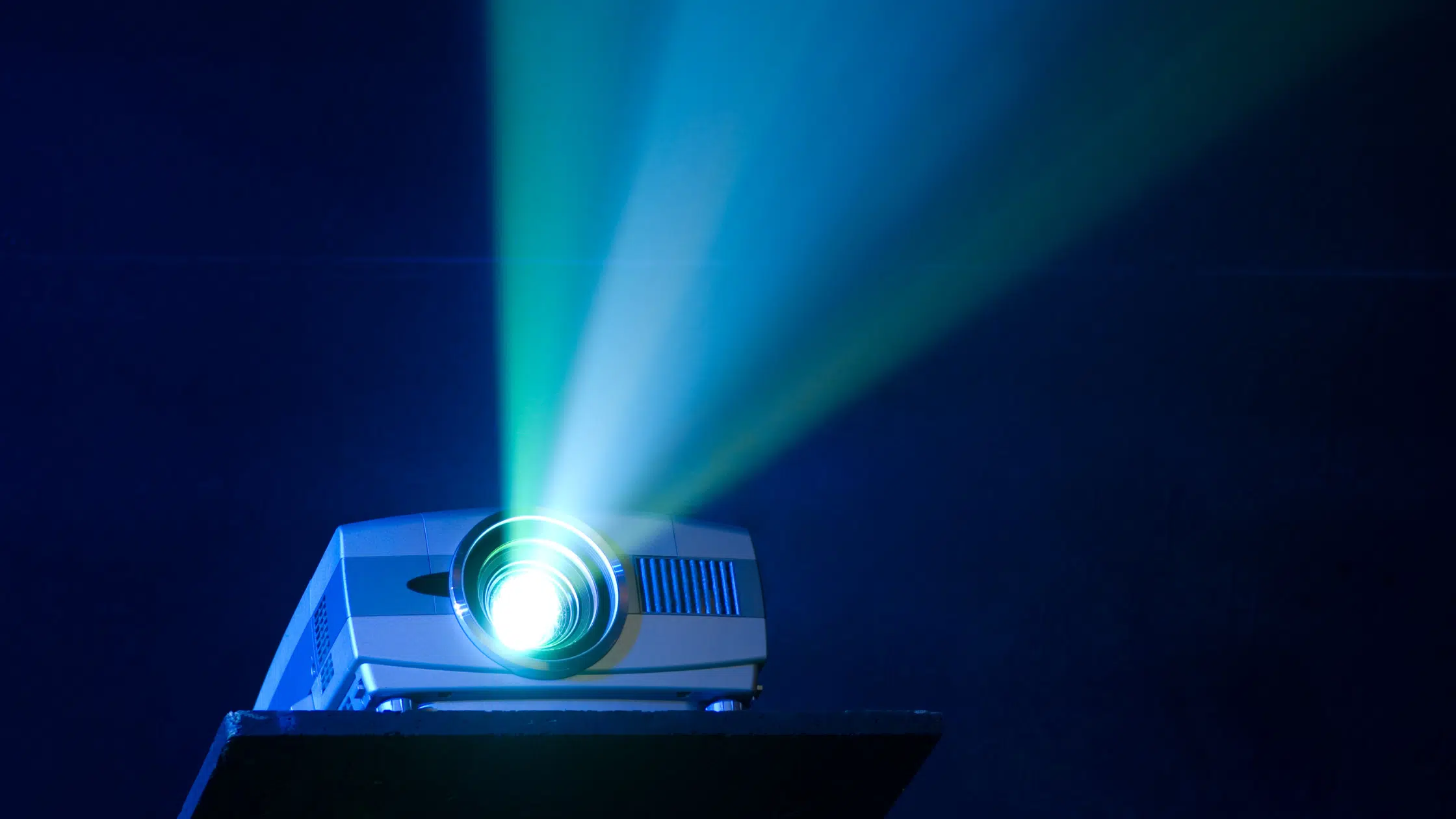 best mini projectors for iPhone and iPad